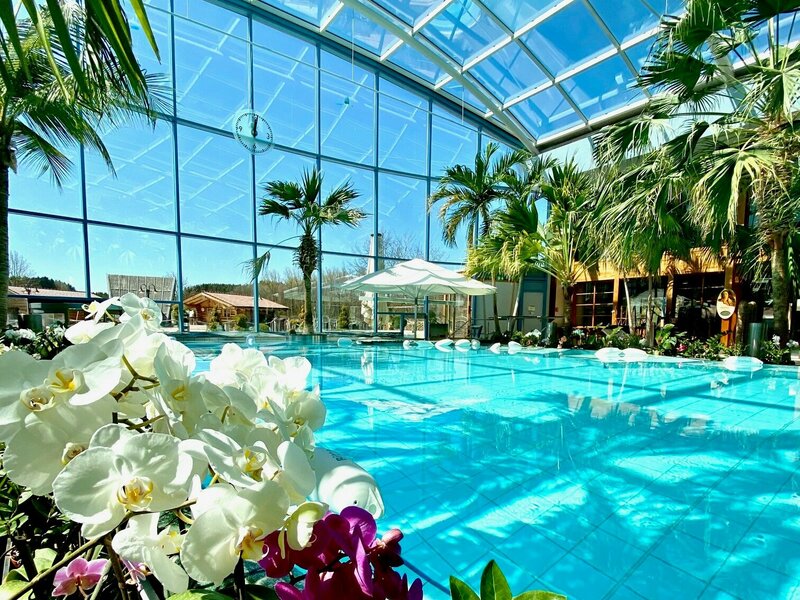 Therme_Bad_Woerishofen_Leeres_Thermenbecken